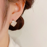 s925银针时尚微镶方形锆石，耳钉高级感小众设计感轻奢简约百搭耳饰