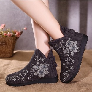 秋冬季老北京布鞋平跟民族风，短靴加绒保暖绣花靴中国风棉靴女靴子