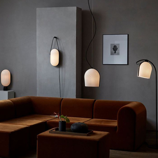 北欧丹麦吊灯设计师台灯落地灯现代时尚，餐厅吧台卧室床头创意灯具