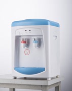 迷你饮水机台式小型冷热家用饮水器卡通温热型送桶可加热快速加热