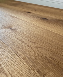 锯齿纹中古色1.9米超大板欧洲橡木纯三层实木地板ENF级锁扣地暖