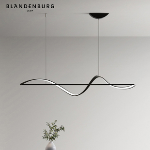 一字吊灯简约个性现代几何长条灯北欧艺术创意设计家用餐厅灯