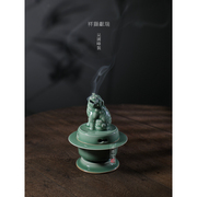 龙泉青瓷名家吴国峰纯手工陶瓷香炉中式香道香熏狮炉镂空炉燃香器