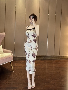 思瑞 紫花蕾丝吊带连衣裙 原创设计品质弹力包臀修身中式印花裙