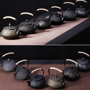 铸铁壶博古架茶楼玄关，软装茶室新中式摆件创意家居，装饰茶壶日式壶
