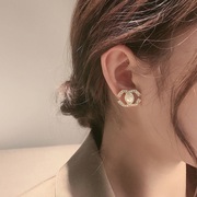 网红2022耳环气质名媛珍珠耳钉，轻奢高级感小香风时髦复古耳扣