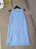 原d鱼鳞纹淡蓝色蕾丝连衣裙，简约无袖a型，通勤ol款搭配西服风衣开衫