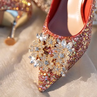 主婚鞋红色秀禾婚纱两穿2024年结婚新娘鞋子，水晶法式高跟鞋女