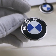 宝马BMW金属双面珐琅钥匙扣4S点汽车车标钥匙配件通用钥匙链挂件