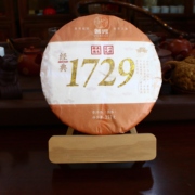 2018年云南省普秀经典1729 普洱茶  熟茶 357克一饼 陈香 饼茶