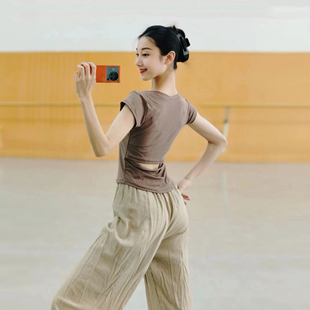现代舞夏季成人舞蹈服短袖，上衣练功修身中国古典民族跳舞服女瑜伽