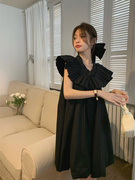 法式赫本风黑色复古连衣裙仙女，夏季小黑裙，a字荷叶边无袖镂空裙子