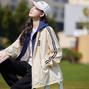 初中生休闲运动套装女高中学生，少女春装短外套2024年韩版时尚