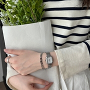 韩系小香风复古手链表高级轻奢方形，表盘精致钻面女士手表石英表