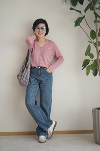 时髦的韩式小开衫 V领薄款羊毛可抽带桃红色开衫