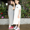童装韩版夏季字母女童短袖连衣裙，宽松长款t恤裙时尚中小大童亲子