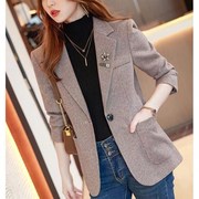 格子西装外套女韩j版复古2024春秋新款休闲网红女式小西服长袖百