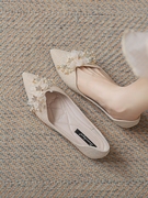 平底单鞋女夏季2023一脚蹬水钻，珍珠花瓣仙女，配裙子婚鞋新娘鞋