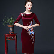 玫芙娜旗袍裙改良时尚秋季酒红色绣花大码礼服中国风喜婆婆婚