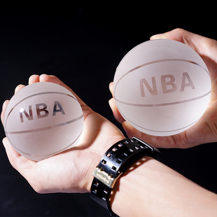 NBA水晶球篮球足球创意摆件定制刻字生日礼物男生装饰品桌面模型