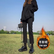 加绒黑色烟管牛仔裤女2024年秋冬显瘦小个子直筒，窄版九分裤子