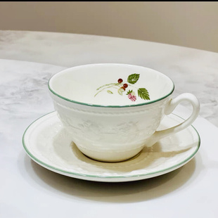 威基伍德欢愉假日树莓咖啡杯碟欧式小奢华茶杯碟对杯