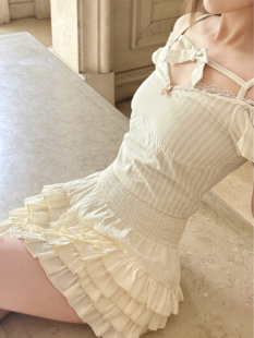 dearusagi奶油蕾丝少女公主高腰，显瘦超短蓬蓬蛋糕白色半身裙