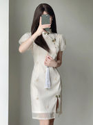 新中式改良少女旗袍2023夏季文艺，小清新米色，绣花雪纺公主袖连衣裙