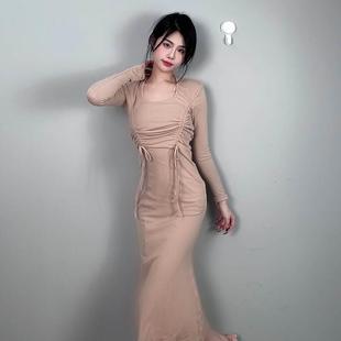 韩国女装抽绳褶皱收腰显身材修身性感垫肩显胸女人味长袖连衣裙