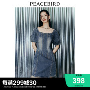 太平鸟女装设计感牛仔连衣裙2024夏方领水洗，短裙小众高级裙子