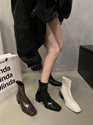 韩版百搭切尔西靴配裙子短靴秋冬法式复古女靴子及裸靴粗跟高跟靴