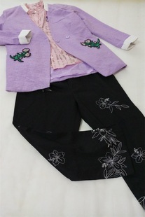 韩版时尚浅紫色白色雪纺领袖口拼接绿色刺绣花朵布贴春秋蕾丝外套