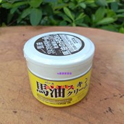 北海道马油滋润幼滑乳霜，220g深层滋养润肤改善干燥面霜