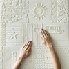 自粘3d立体浮雕墙贴卧室，背景墙软包创意个性墙面，翻新防水墙纸装饰