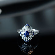 通勤镀S925银锆石蓝宝石群镶锆石白金戒指女款奢华时尚欧美