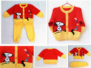 纯手工编织婴幼儿童羊毛线，毛衣单排扣圆领，秋冬圆领开衫外套装