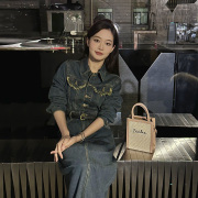 大码女装2023年春装，时尚休闲胖妹妹，遮肉显瘦牛仔连衣裙