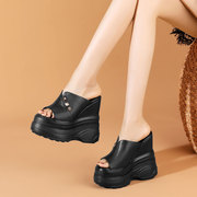 16cm增高女鞋夏季百搭黑色真皮时尚超高跟女松糕坡跟凉拖鞋子