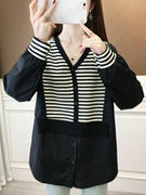 个性t恤女设计独特春中长款圆领，条纹韩版大码宽松假两件套头衬衫