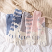 珊瑚绒袜子女可爱毛茸茸居家睡眠袜秋冬季加绒加厚中筒月子地板袜