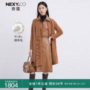 nexy.co奈蔻秋季气质中长款羊毛，大衣设计感围巾，领毛呢外套女