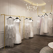 金色婚纱影楼专用礼服货架女装，店上墙壁挂，衣架墙上落地陈列架