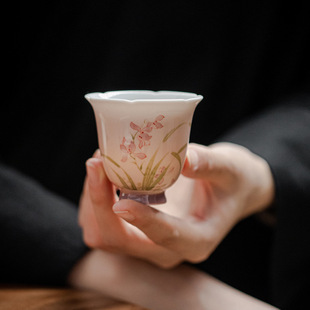 夏禾茶具纯手绘兰花，主人杯手工陶瓷花口茶杯，家用品茗杯聚香闻香杯
