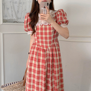 韩国chic夏季法式复古圆领拼接蕾丝撞色格子收腰显瘦泡泡袖连衣裙