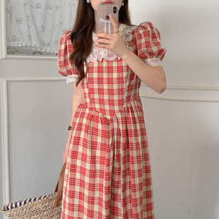 韩国chic夏季法式复古圆领拼接蕾丝，撞色格子收腰显瘦泡泡袖连衣裙