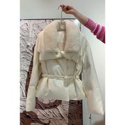 欧货独特别致设计感短款韩系小个子高级感白色棉服外套女冬季2023