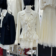 法式独特衬衫女春秋，十三行女装钩花蕾丝衫，洋气小衫喇叭袖上衣