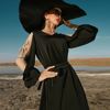 7070黑色长款连衣裙阿拉伯长袍灯笼袖镂空刺绣长裙腰带沙特沙漠裙
