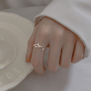 z小姐荆棘戒指女小众，设计食指戒指女时尚，个性银戒指2024年潮