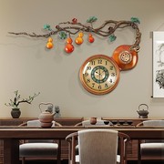 中式挂钟网红餐厅装饰客厅钟表高档大气轻奢葫芦时钟挂墙2024
